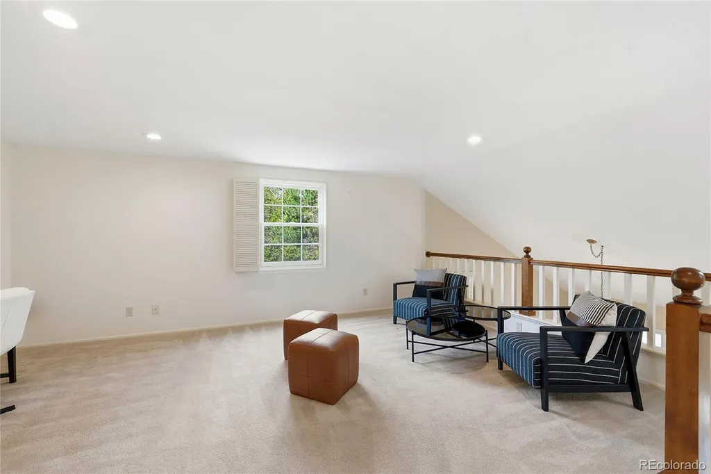 5923 E Irwin Place Englewood CO 80112