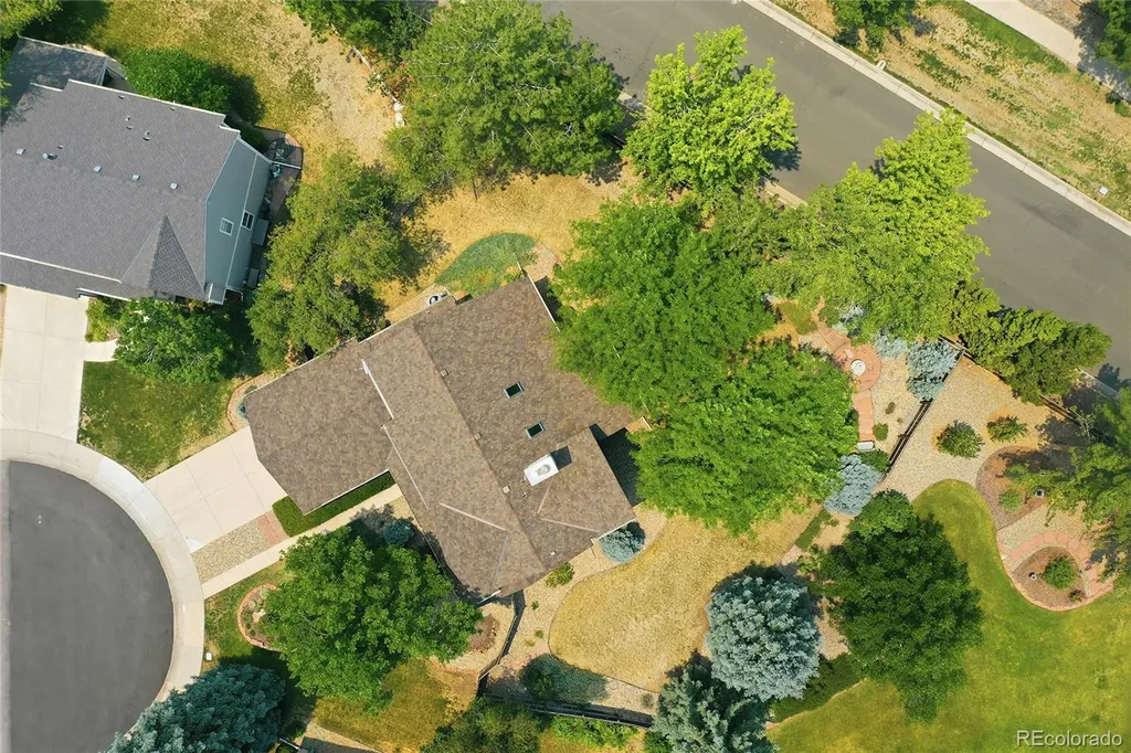 5923 E Irwin Place Englewood CO 80112