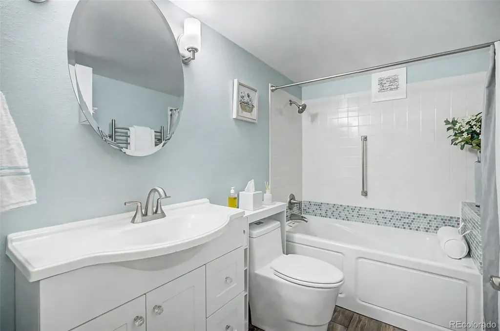 14102 E Linvale Aurora CO 80014