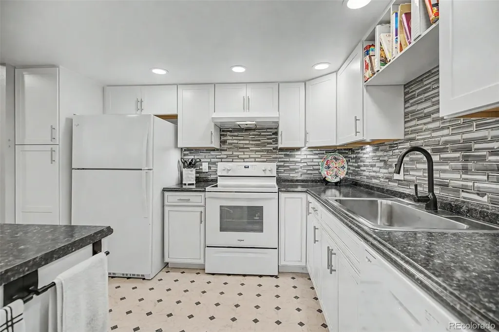 14102 E Linvale Aurora CO 80014