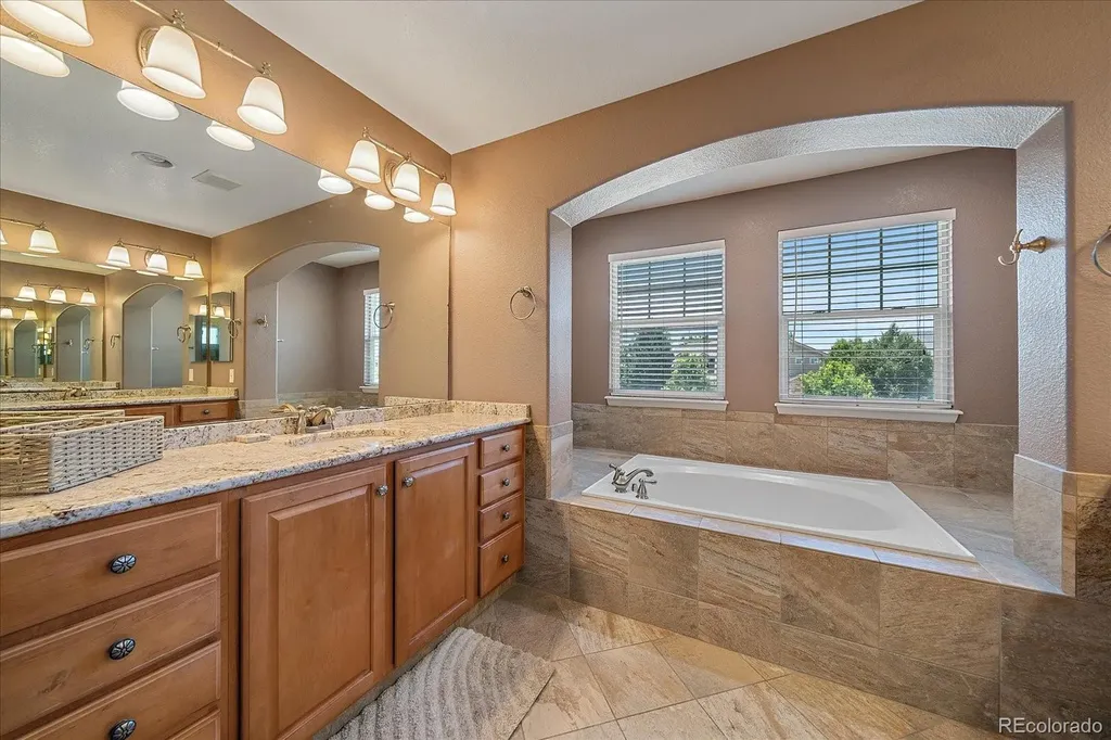 24765 E Crestline Place Aurora CO 80016