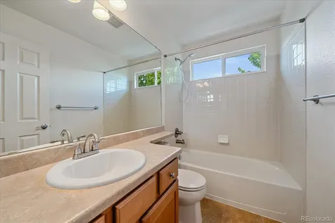 24765 E Crestline Place Aurora CO 80016