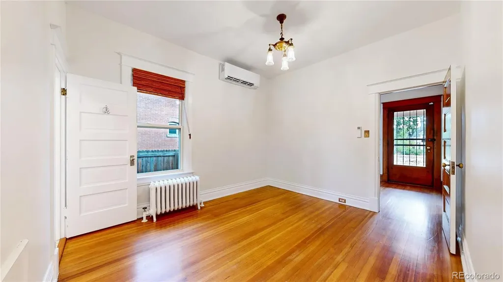 685 S Grant Street Denver CO 80209