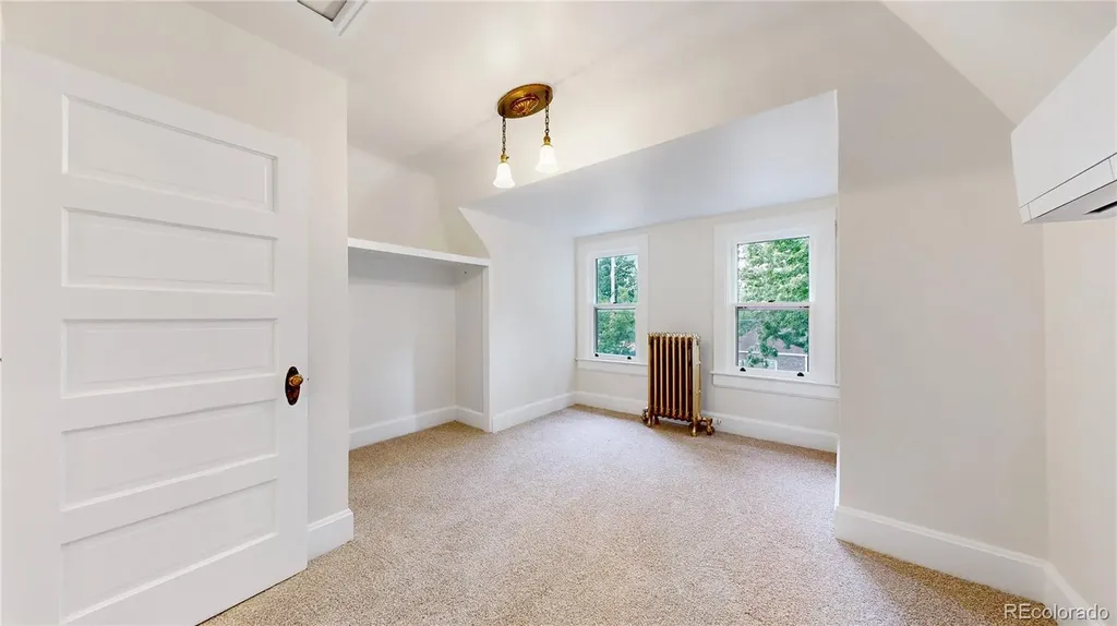 685 S Grant Street Denver CO 80209