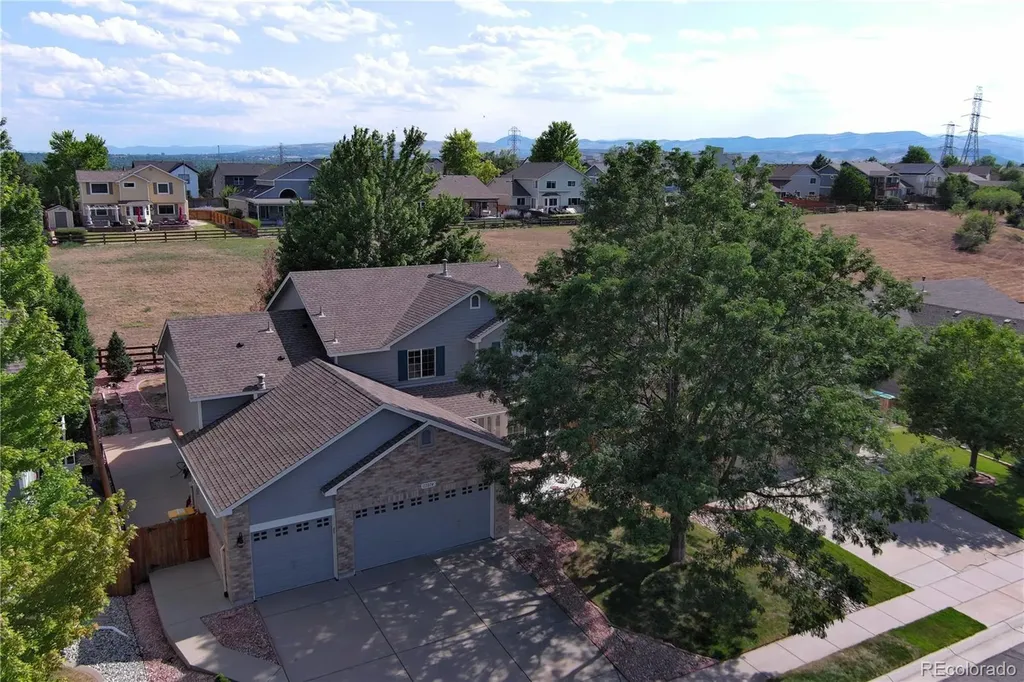 Arvada CO, 11074 W 54th Lane