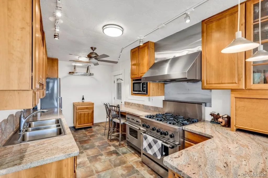 425 Edie Lane Westcliffe CO 81252