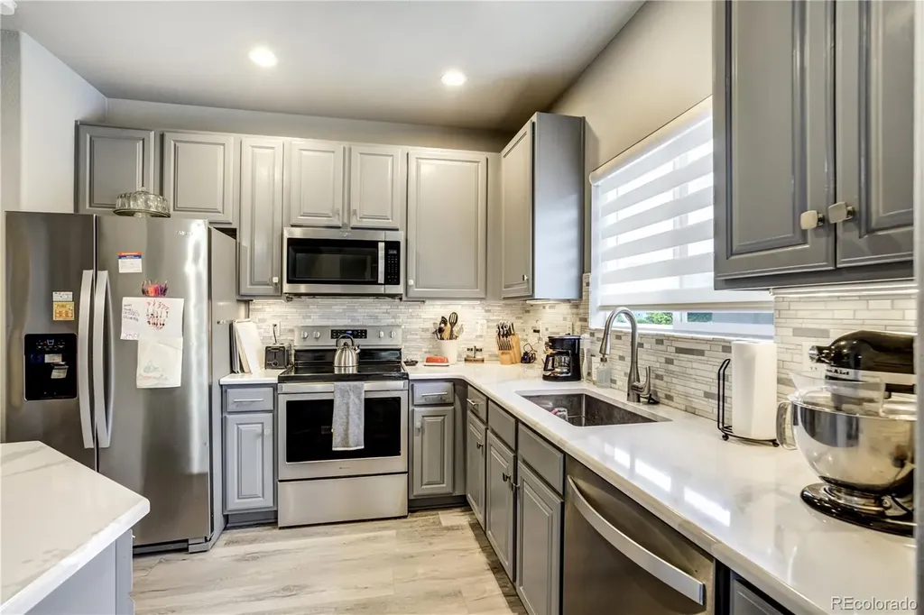4572 Copeland Loop Highlands Ranch CO 80126