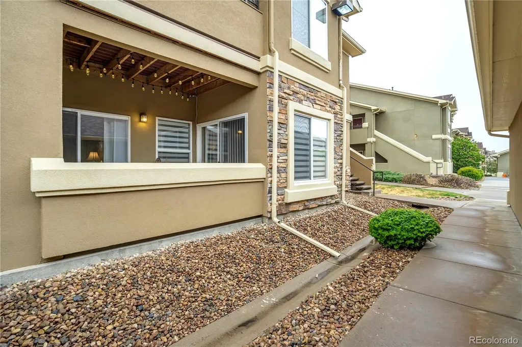 4572 Copeland Loop Highlands Ranch CO 80126
