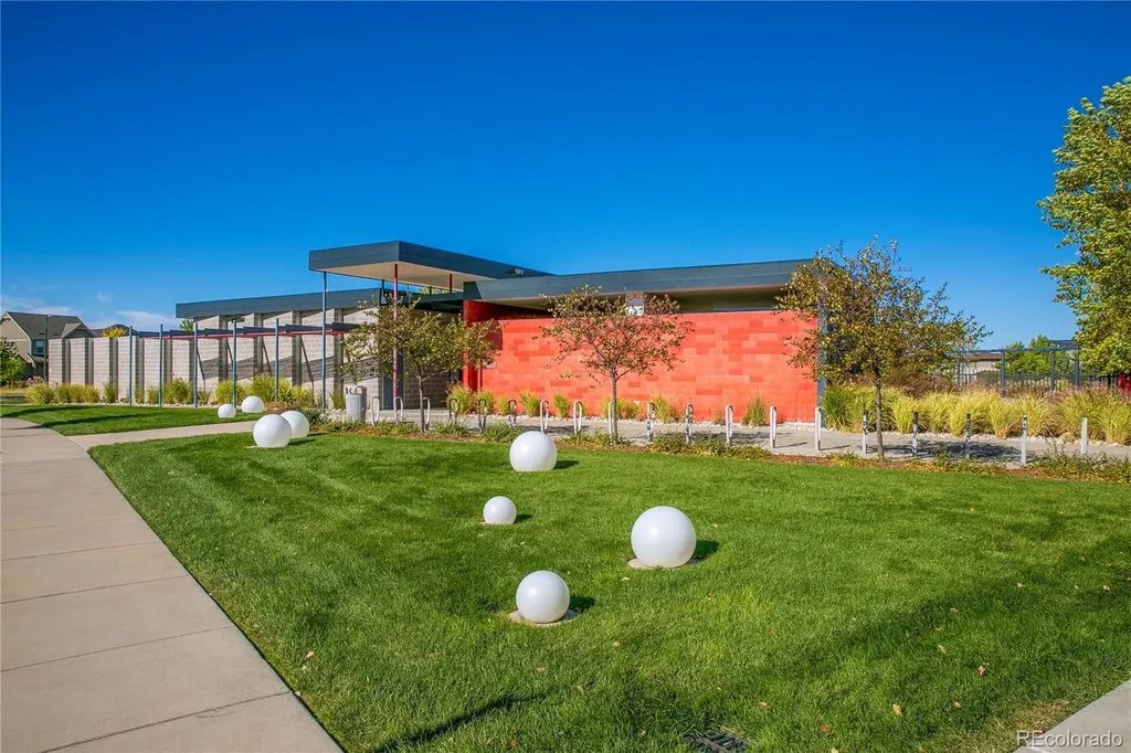 9025 E Prairie Meadow Drive Denver CO 80238