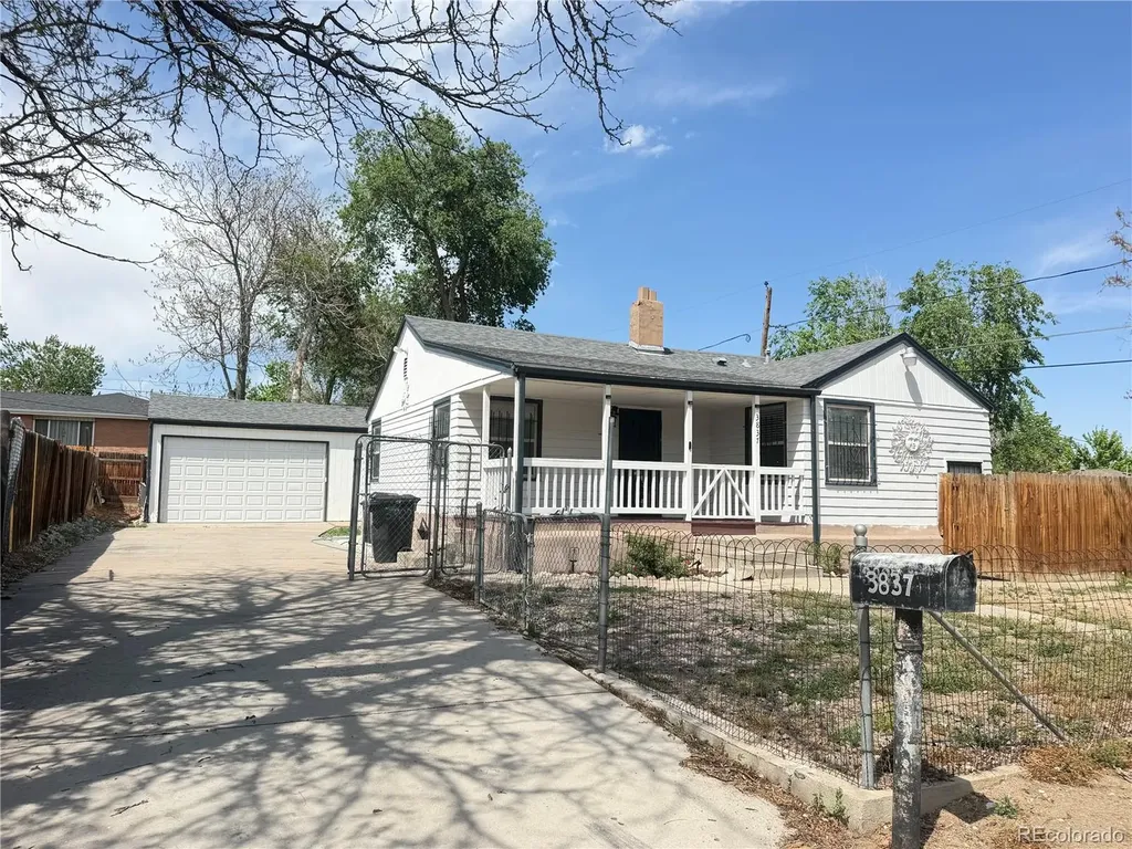 Denver CO, 3837 W Bayaud Avenue