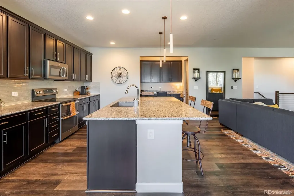 6682 Angelique Avenue Castle Rock CO 80108