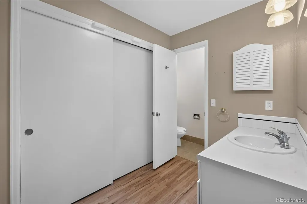8047 W Harvard Drive Denver CO 80227