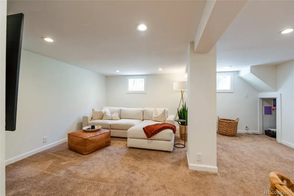 470 S Williams Street Denver CO 80209