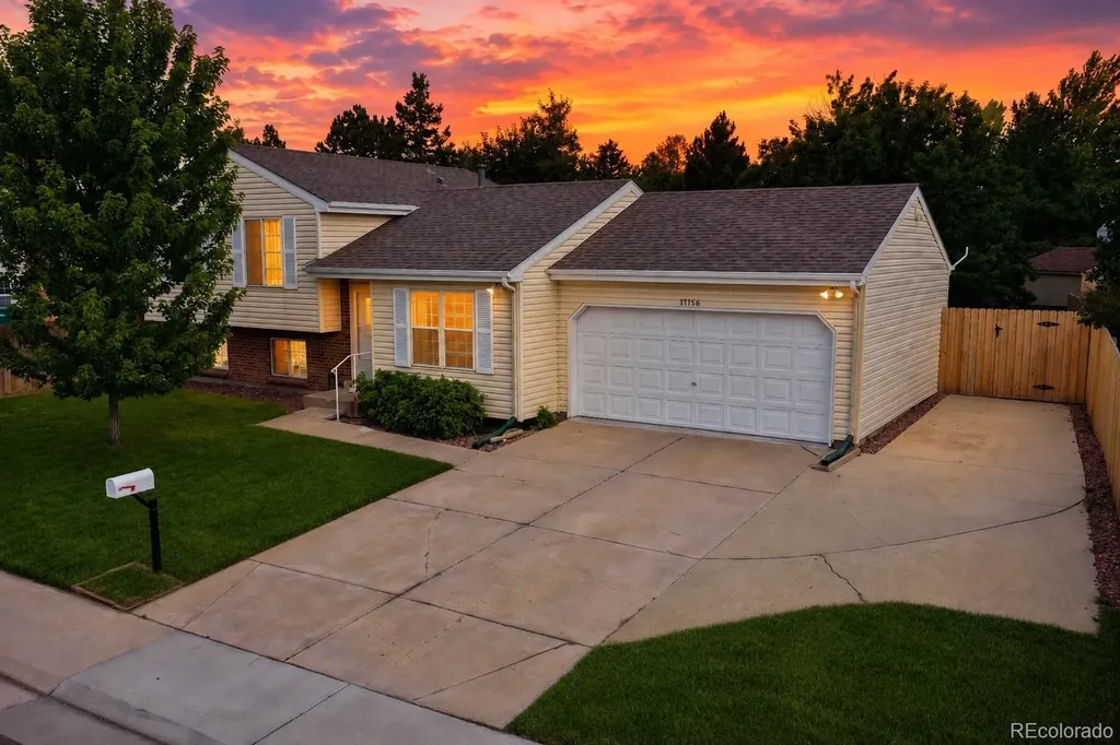 17156 E Progress Circle Aurora CO 80015