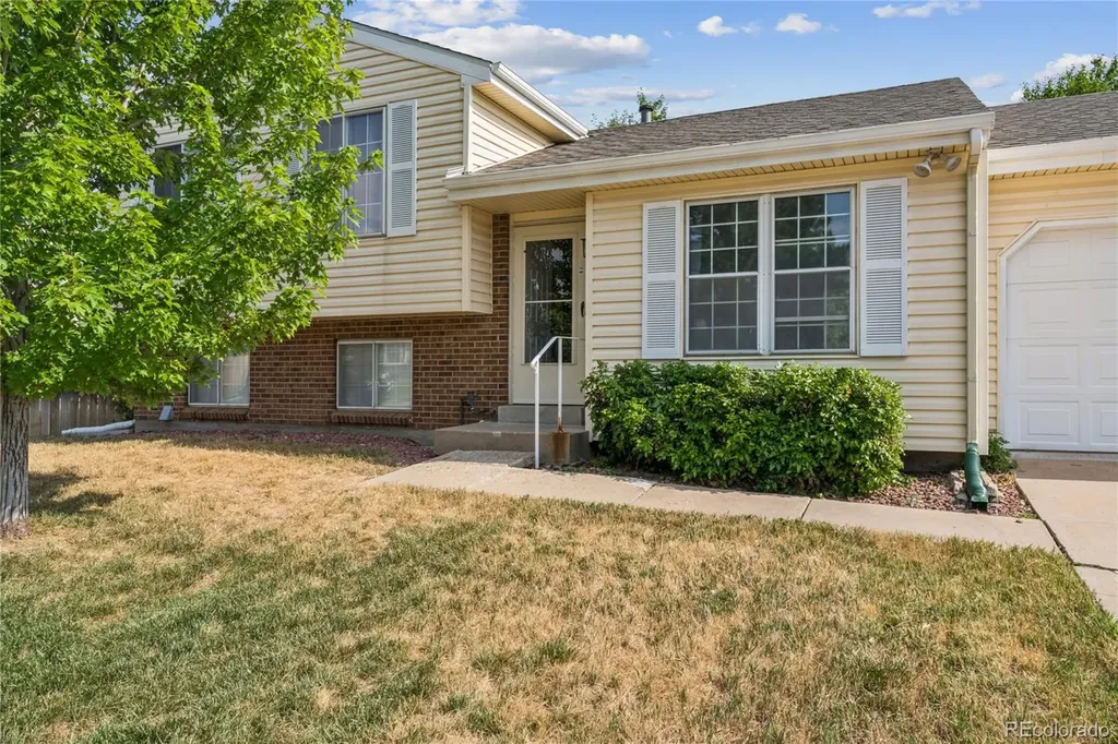 17156 E Progress Circle Aurora CO 80015