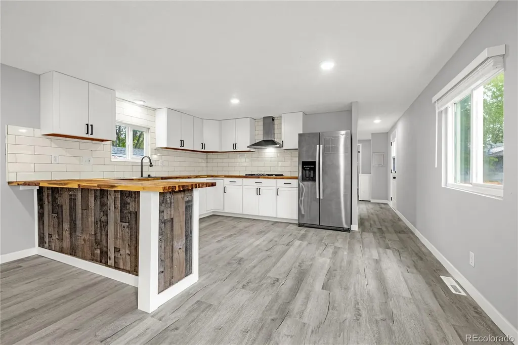 4825 Astrozon Boulevard Colorado Springs CO 80916