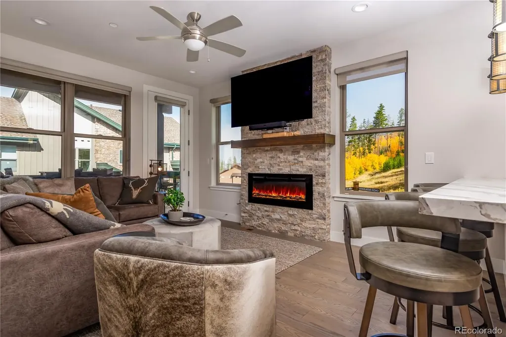 12 Stagecoach Way Fraser CO 80442