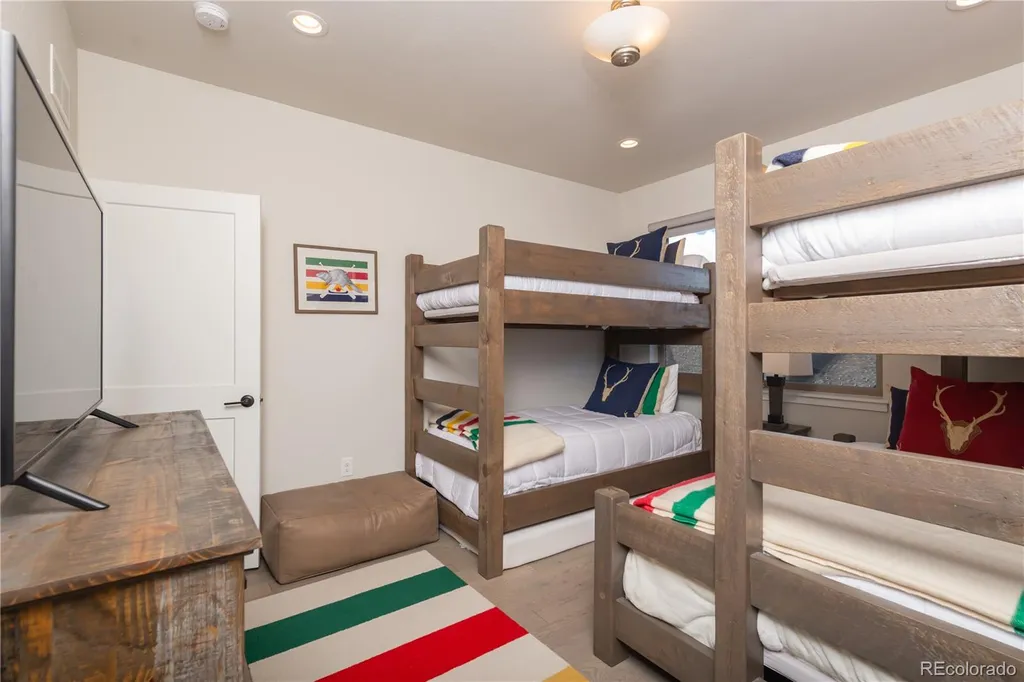 12 Stagecoach Way Fraser CO 80442