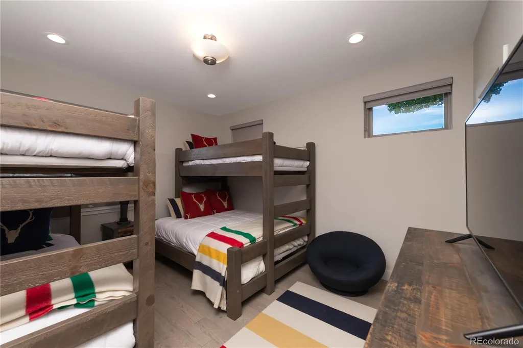 12 Stagecoach Way Fraser CO 80442