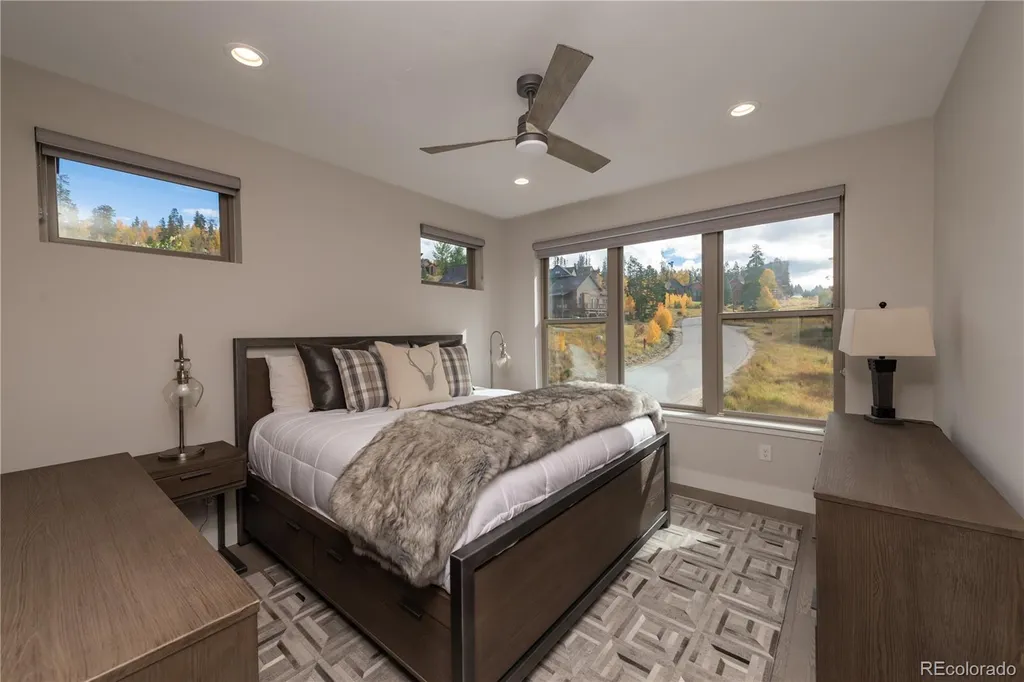 12 Stagecoach Way Fraser CO 80442