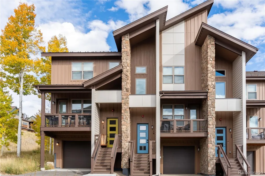12 Stagecoach Way Fraser CO 80442