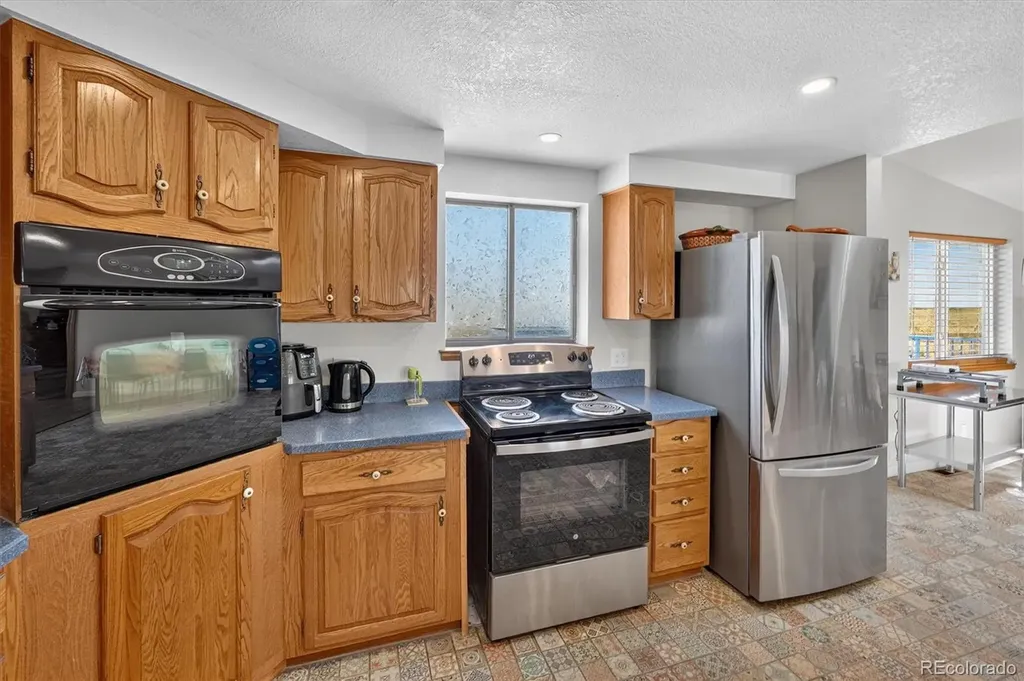 32189 County Road 16 Keenesburg CO 80643