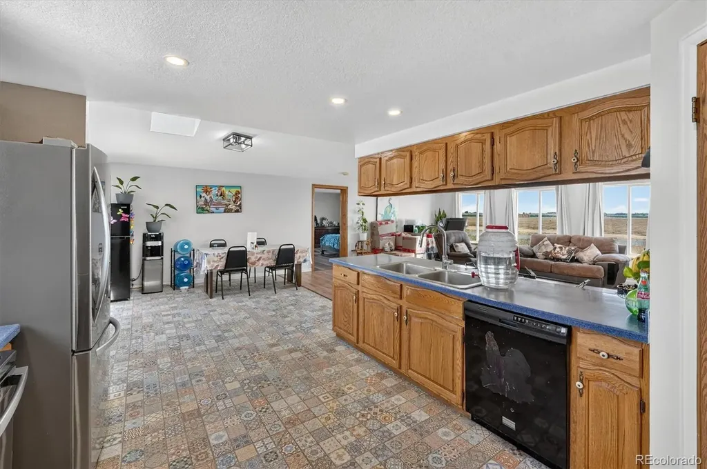 32189 County Road 16 Keenesburg CO 80643