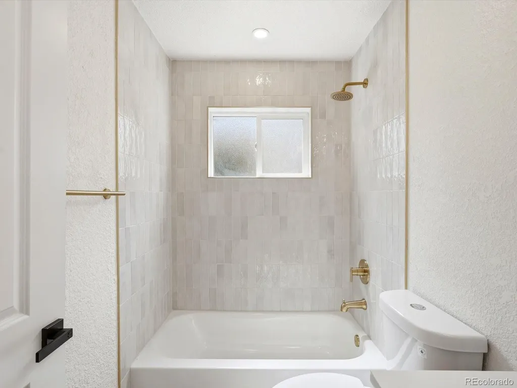 3150 W Alaska Place Denver CO 80219