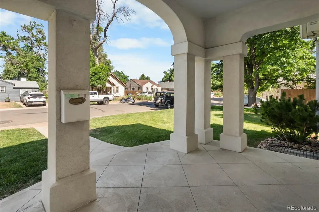 4444 S Lincoln Street Englewood CO 80113