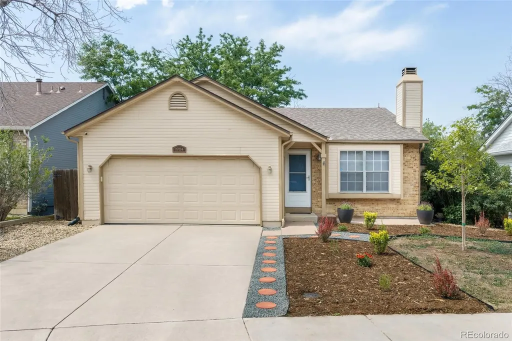19314 E Purdue Circle Aurora CO 80013