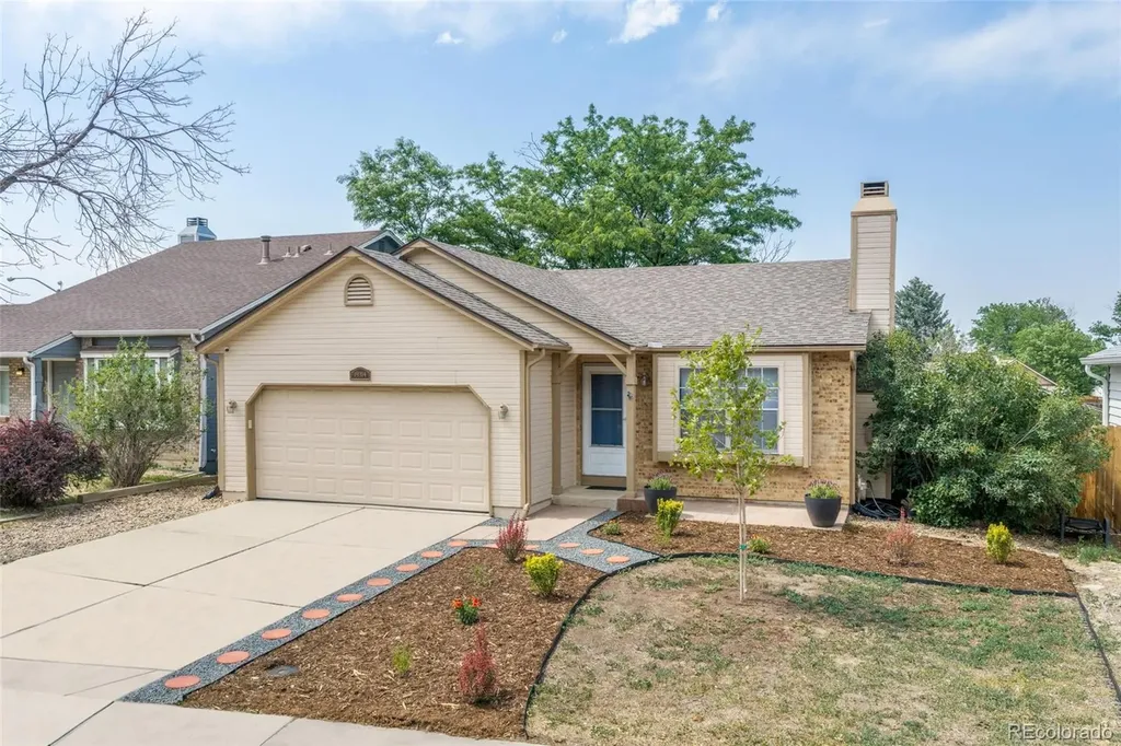 19314 E Purdue Circle Aurora CO 80013
