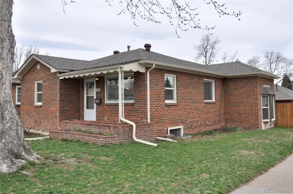 3201 S Pennsylvania Street Englewood CO 80113