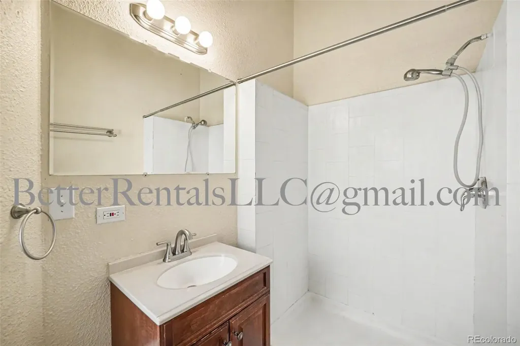3201 S Pennsylvania Street Englewood CO 80113