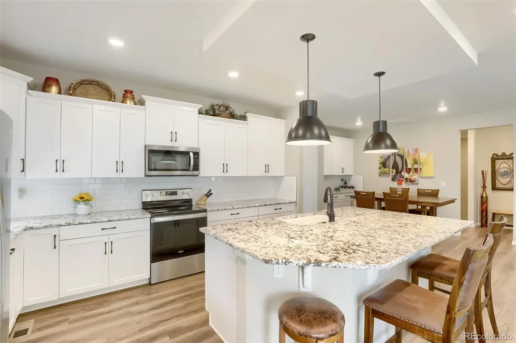5118 N Quatar Street Aurora CO 80019