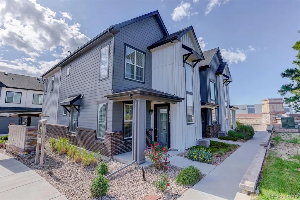 9251 Garnett Way Arvada CO 80007