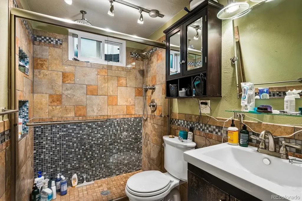 1170 S Dover Street Lakewood CO 80232