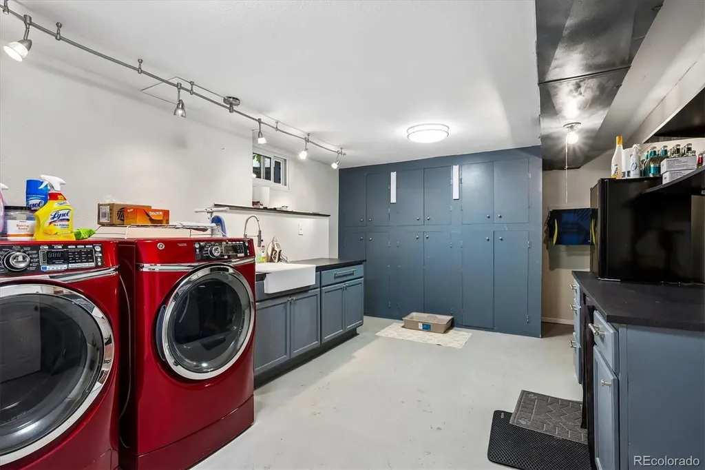 1170 S Dover Street Lakewood CO 80232