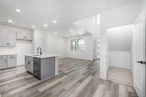 5688 N Killarney Court Aurora CO 80019