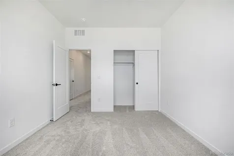 5688 N Killarney Court Aurora CO 80019