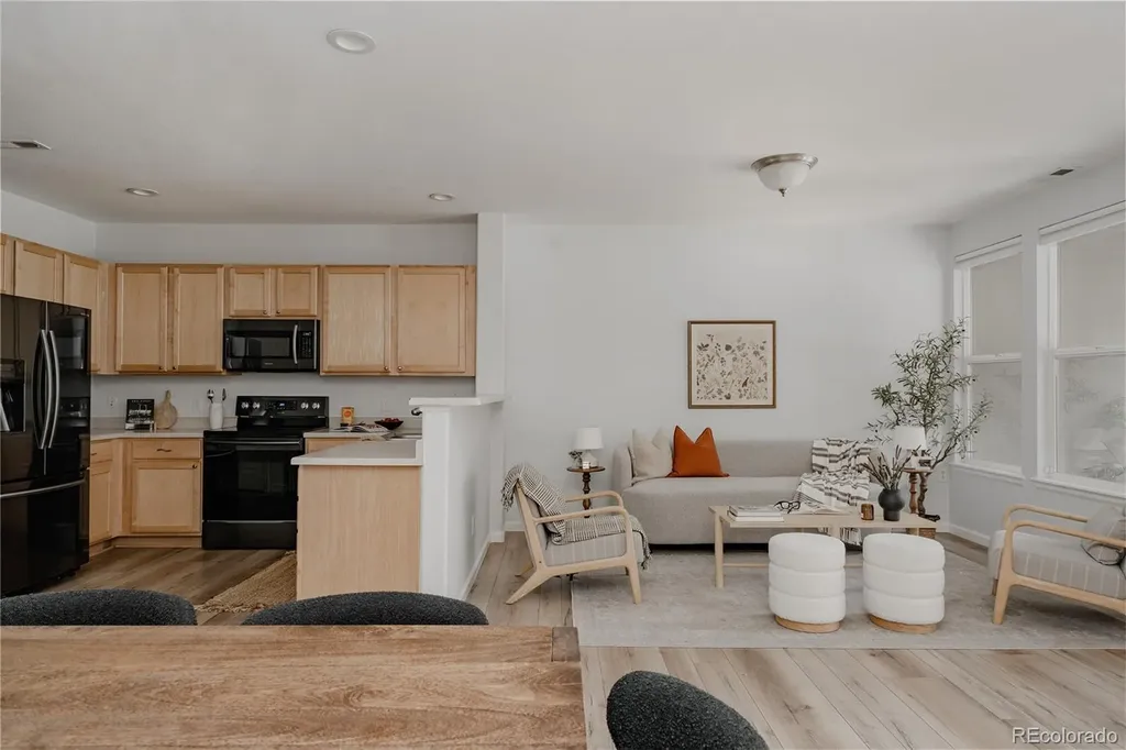 2598 Syracuse Street Denver CO 80238