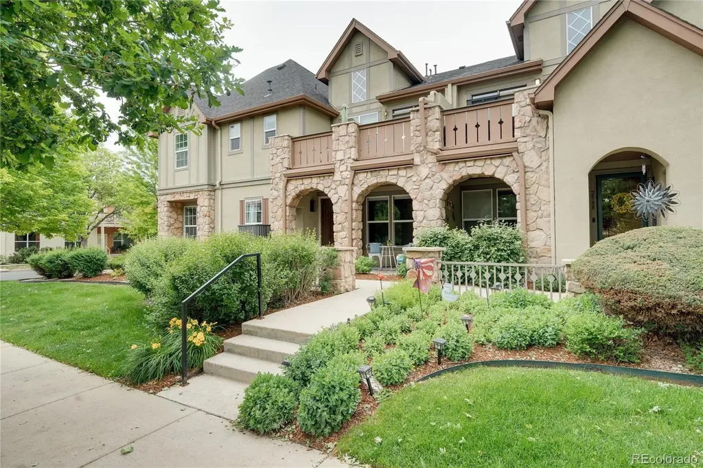 2598 Syracuse Street Denver CO 80238