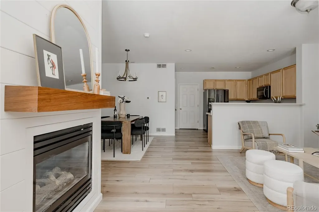 2598 Syracuse Street Denver CO 80238