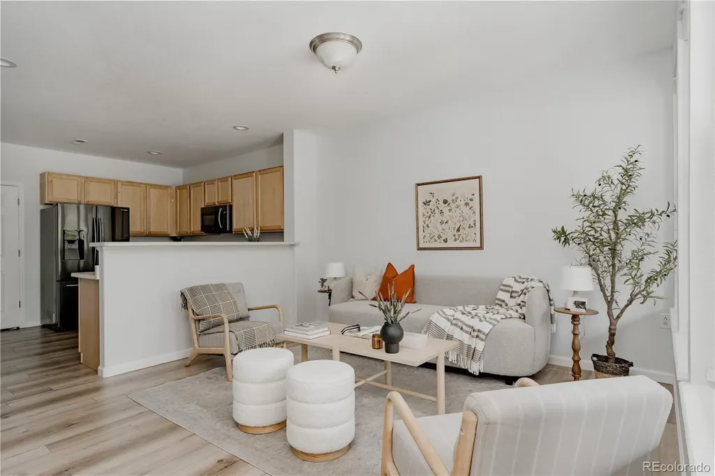 2598 Syracuse Street Denver CO 80238