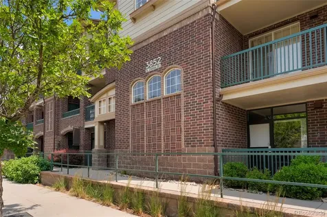 3852 S Dallas Street Aurora CO 80014