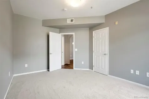 3852 S Dallas Street Aurora CO 80014