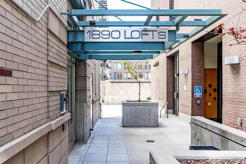 1890 Wynkoop Street Denver CO 80202