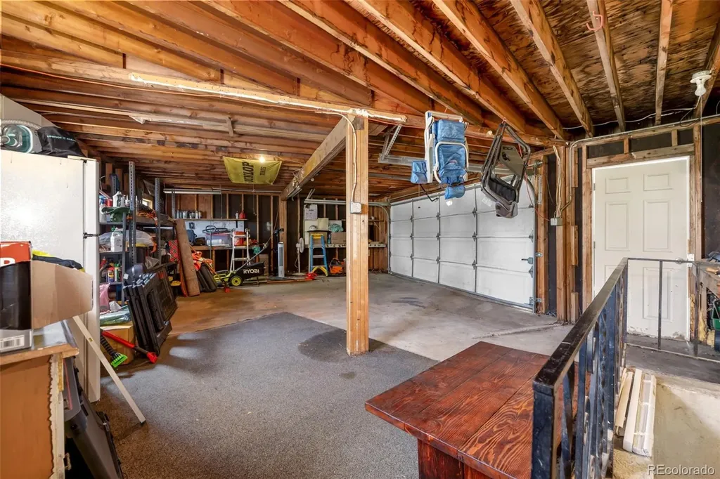 7752 Saulsbury Street Arvada CO 80003