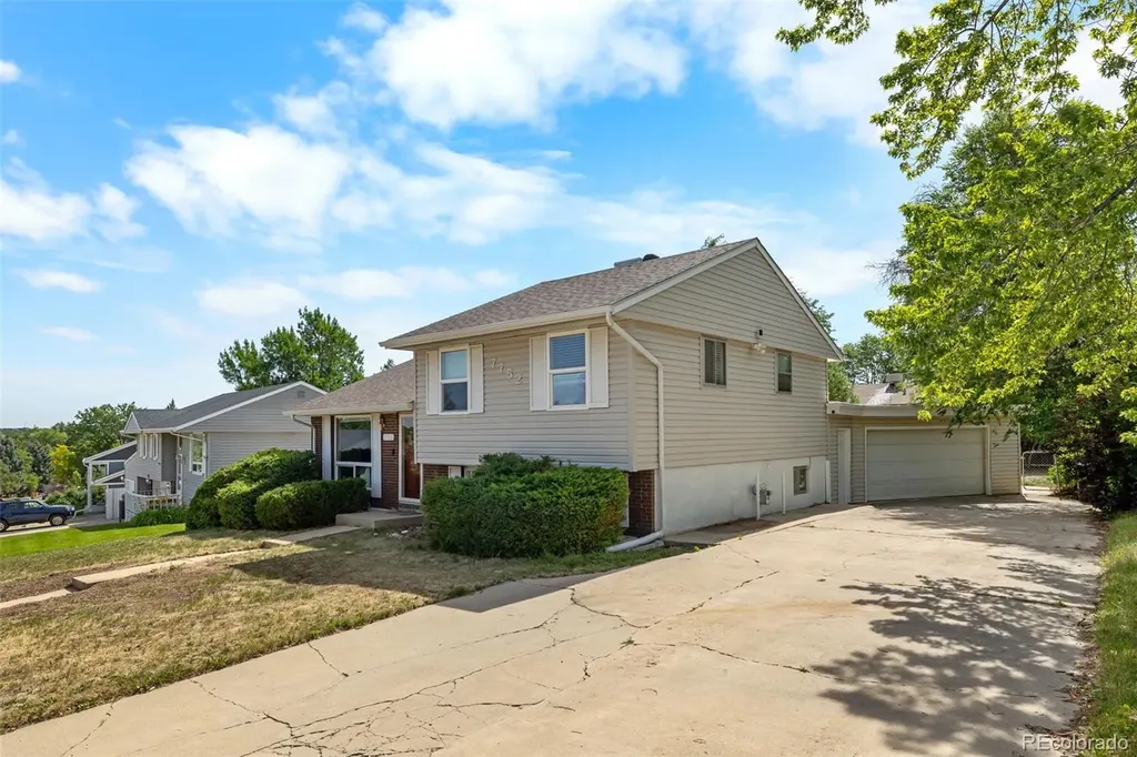 7752 Saulsbury Street Arvada CO 80003