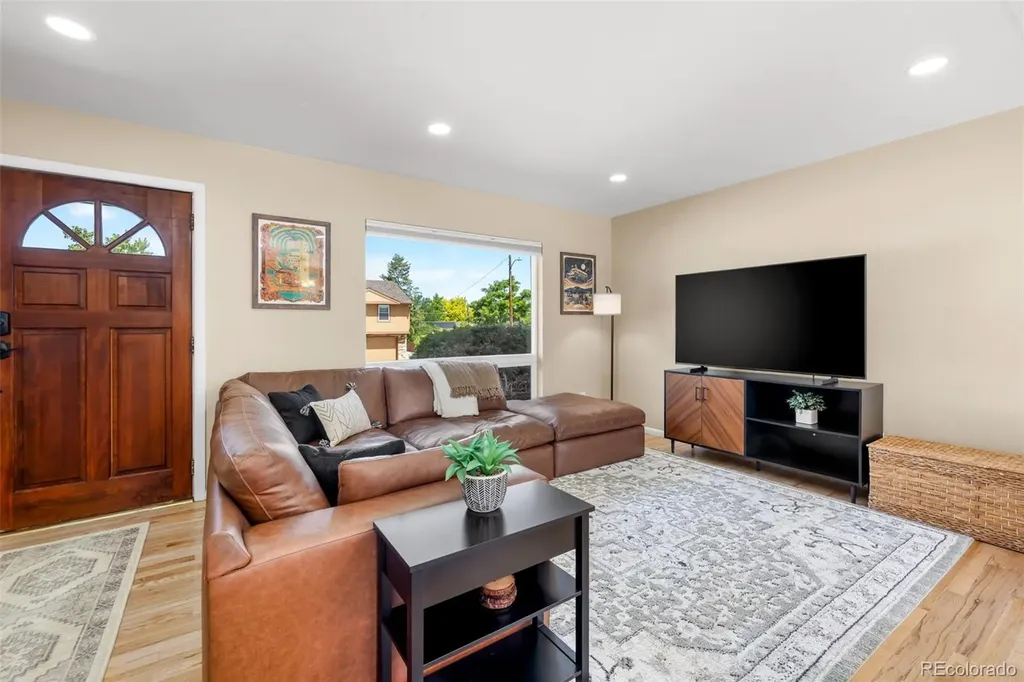 7752 Saulsbury Street Arvada CO 80003