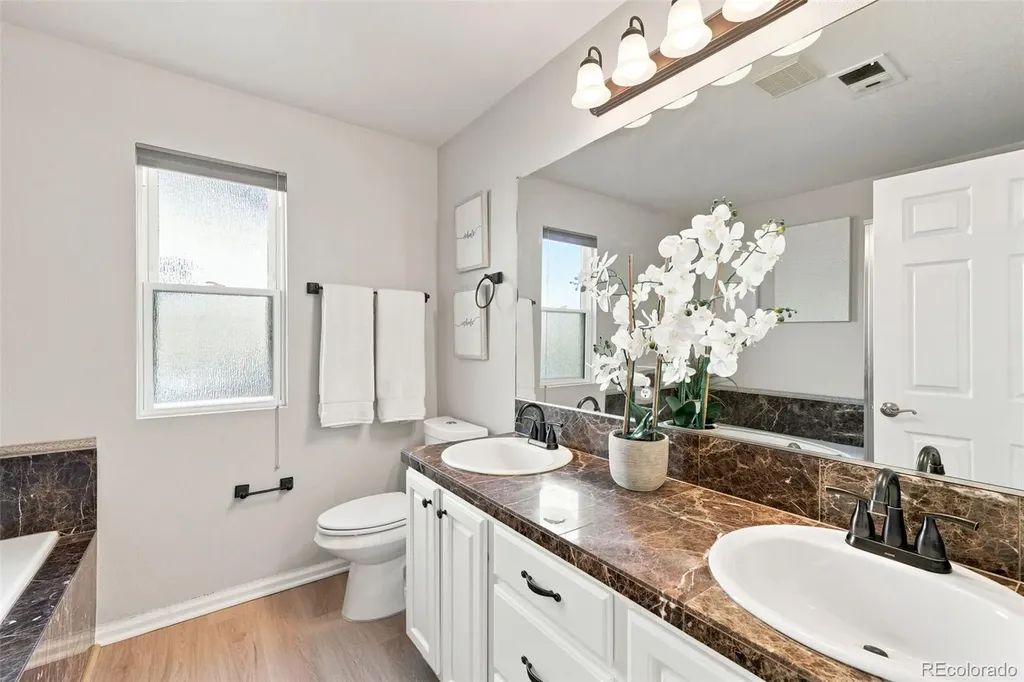 10382 Nottingham Drive Parker CO 80134